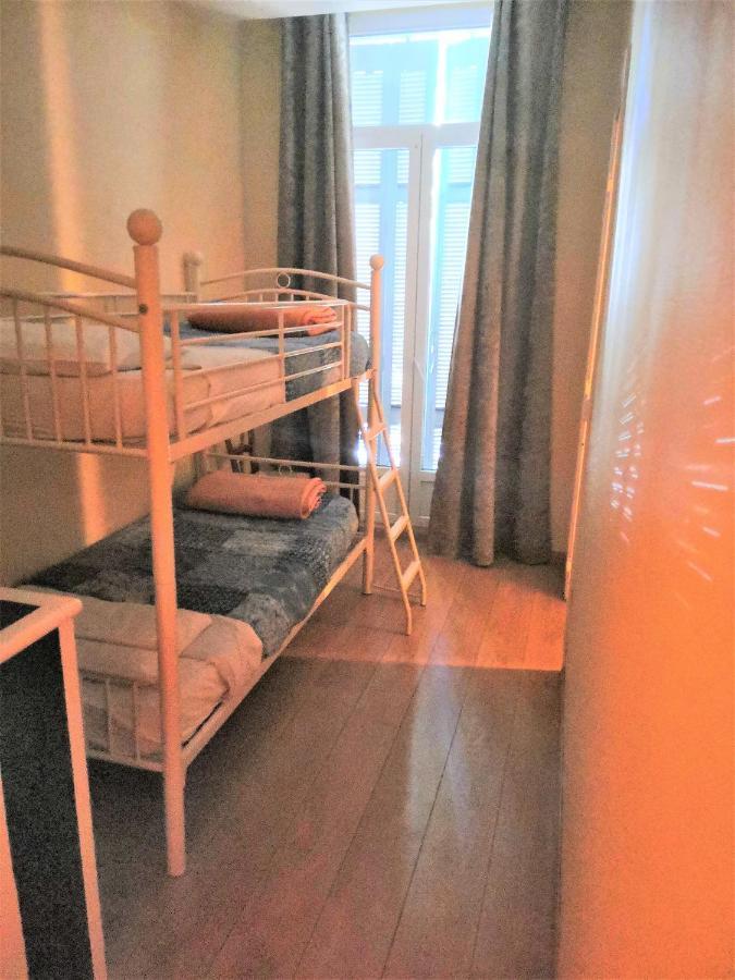 Hotel Le Victoria Драгинян Екстериор снимка