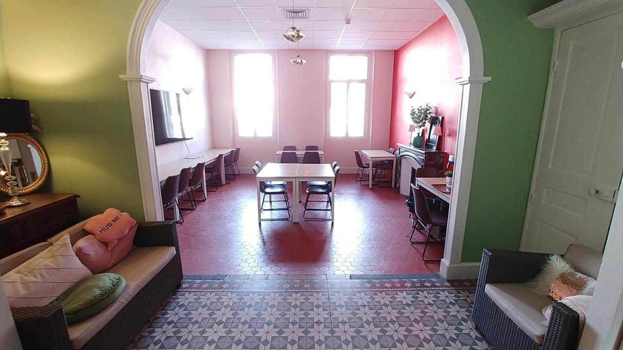 Hotel Le Victoria Драгинян Екстериор снимка